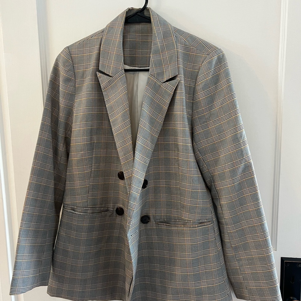 Classic Gray Plaid women’s Blazer